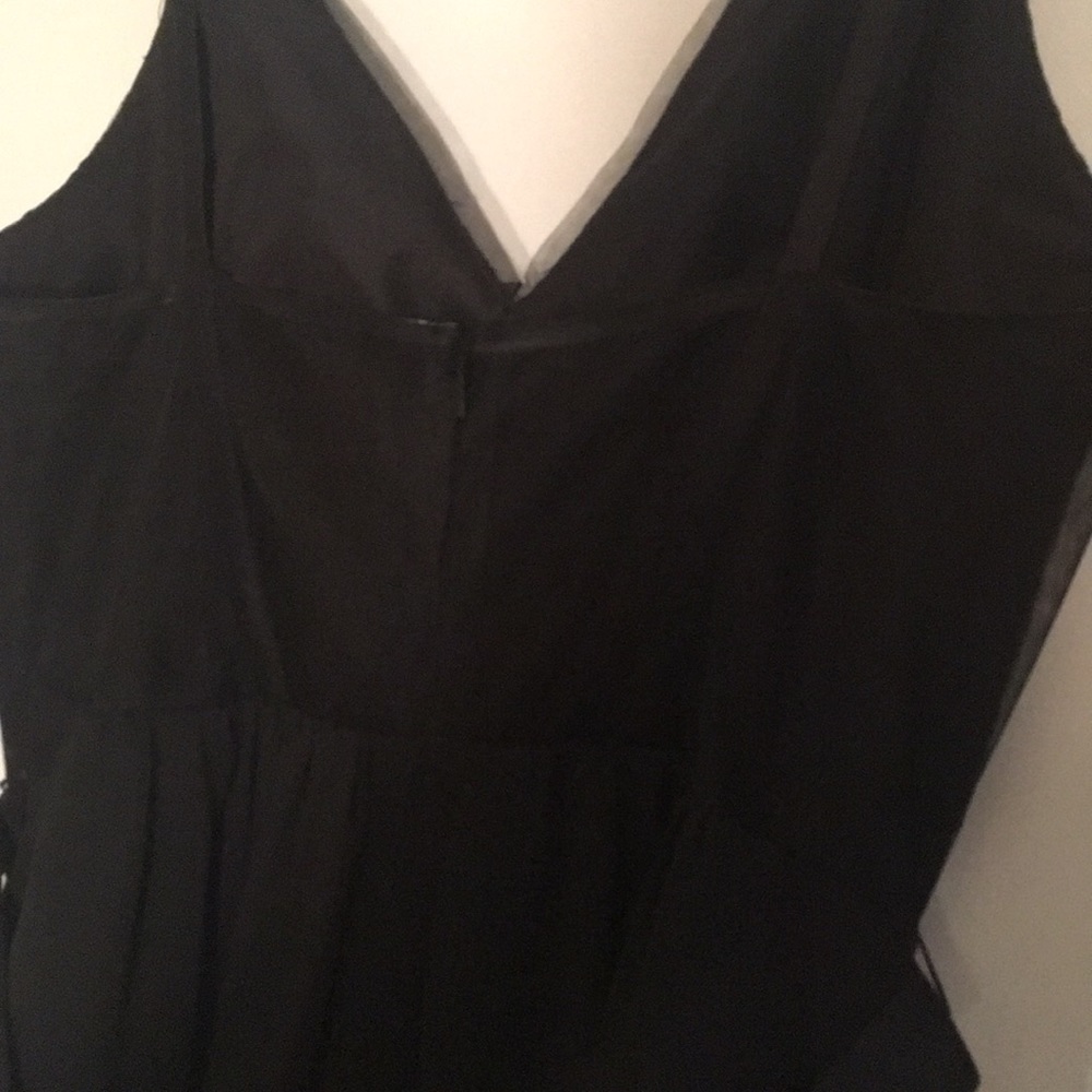 White by Vera Wang Black Formal Dress Size 6 🖤 - Picture 5 of 6